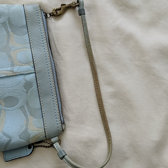 Two coach wristlets offers welcome - Picture 5 of 10